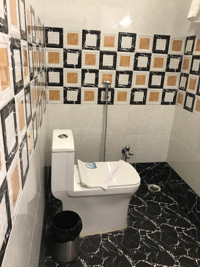 Hotel Anandi Inn Ballia Zewnętrze zdjęcie